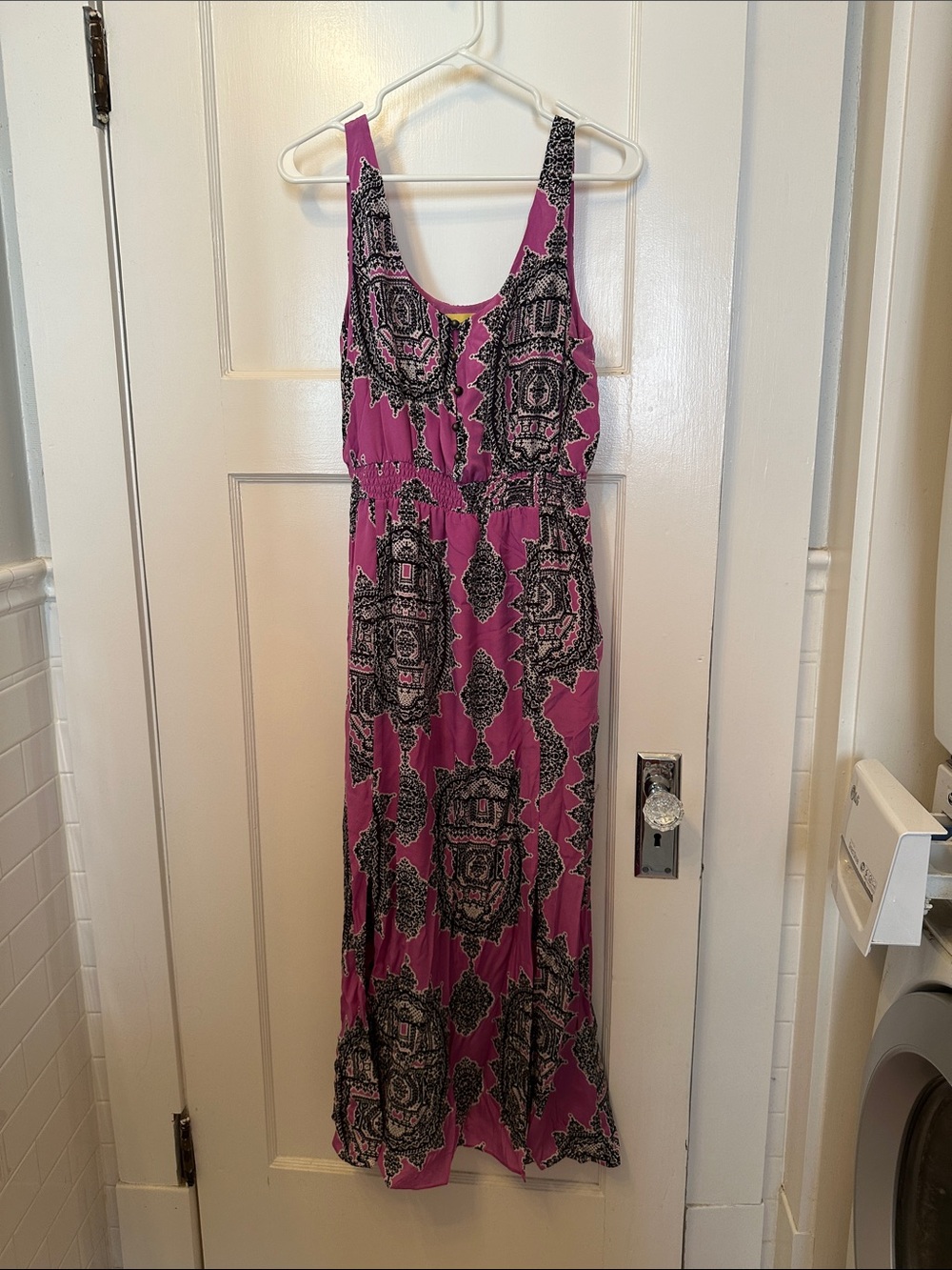 Maeve Magenta and Black Sleeveless Printed Maxi Dress